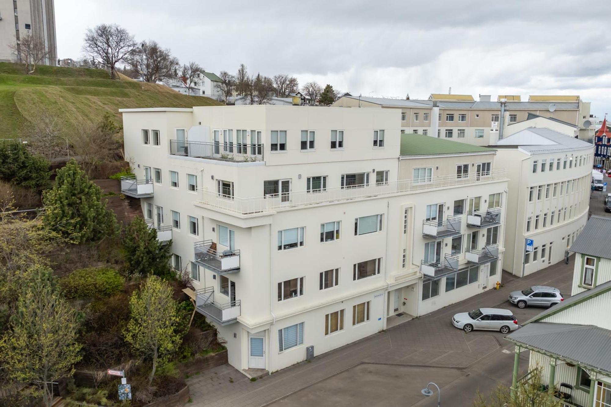 Charming Deluxe Apartment Акурейрі Номер фото