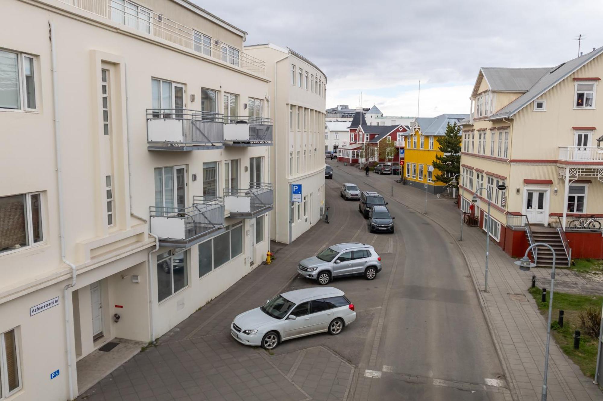 Charming Deluxe Apartment Акурейрі Номер фото